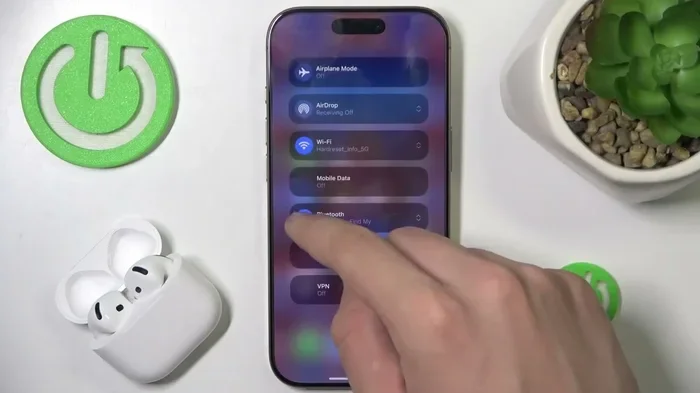Can You Turn Anc Off Airpods 4