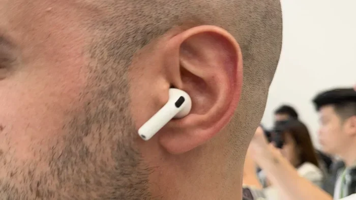 Does Gen 4 Airpods Have Noise Cancellation