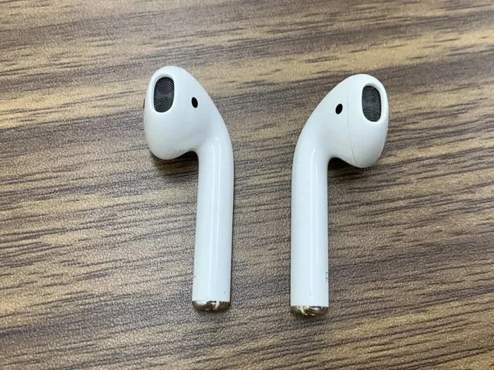 Do Airpods A2031 Have Noise Cancellation