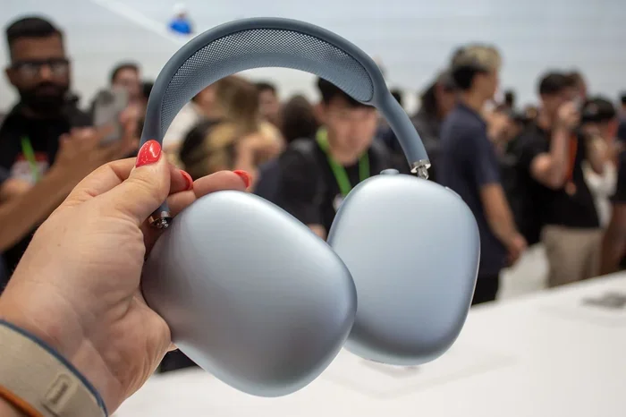 Do Airpods Max Sound Better with Apple Music