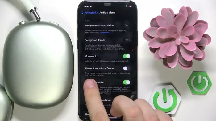 Does Apple Max Headphones Have Siri