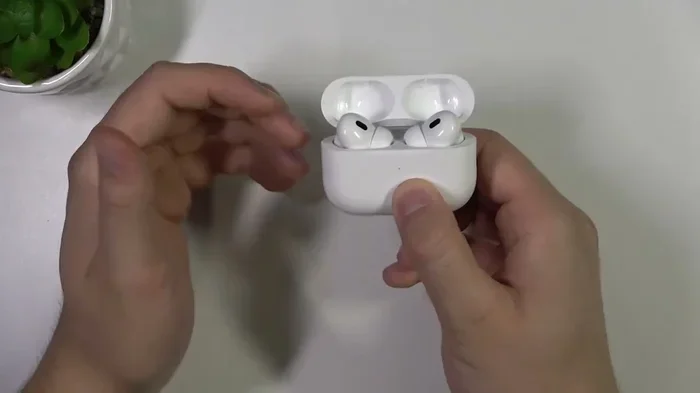 Does Airpods Pro 2 Make Sound When Open