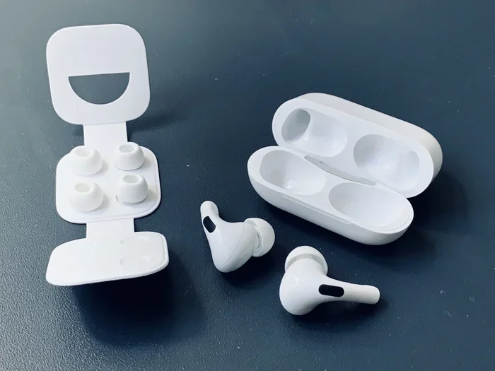 Do Airpods Pro Stay in Better