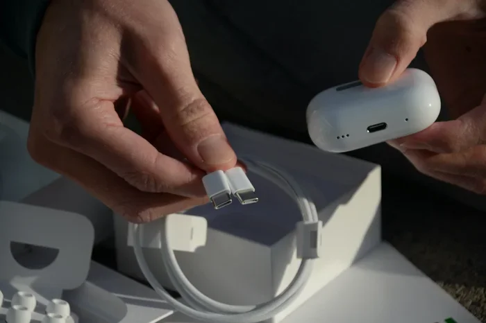 Can You Use Usb Cable to Charge Airpods Pro