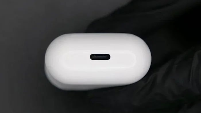 Can I Charge Airpods with Usbc