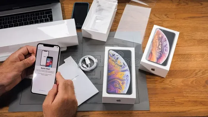 Does Iphone X Max Come with Airpods
