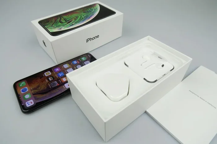 Does Iphone Xs Max Come with Earpods