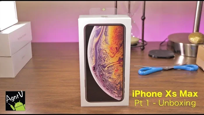 Does the Iphone Xs Max Come with Earpods