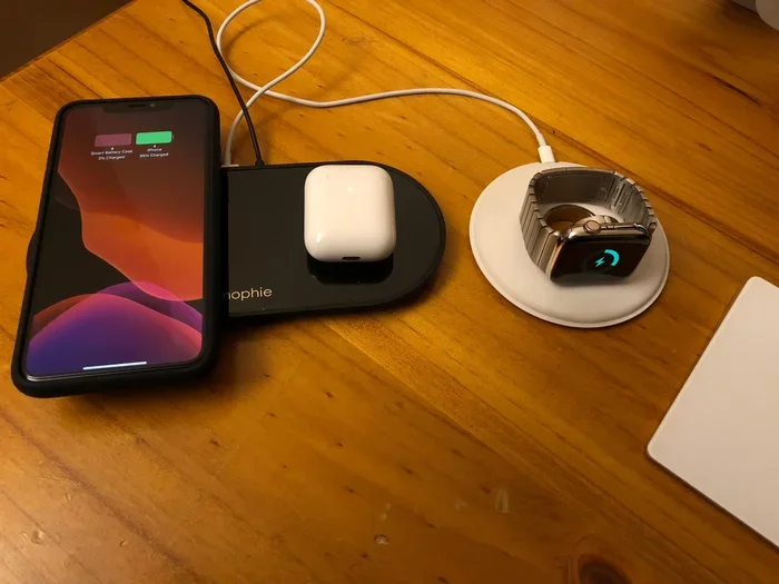 Does the Iphone Xs Max Come with Airpods