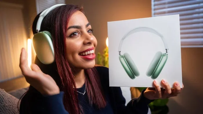 Can You Talk Through Airpod Max