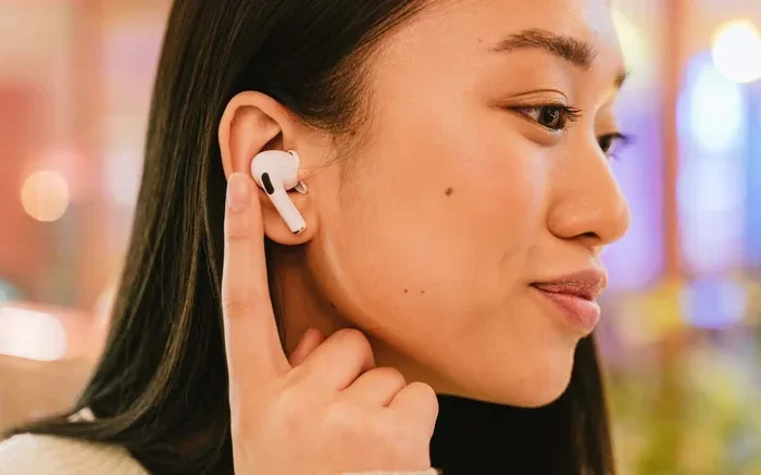 Do Airpods Remove Background Noise
