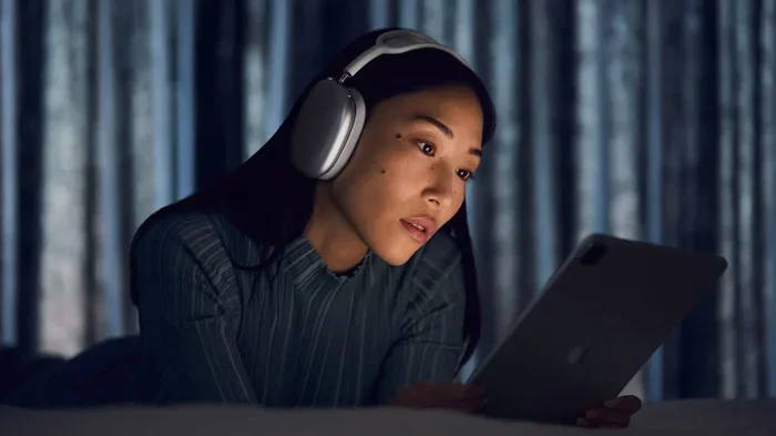 Can You Talk with Airpod Max