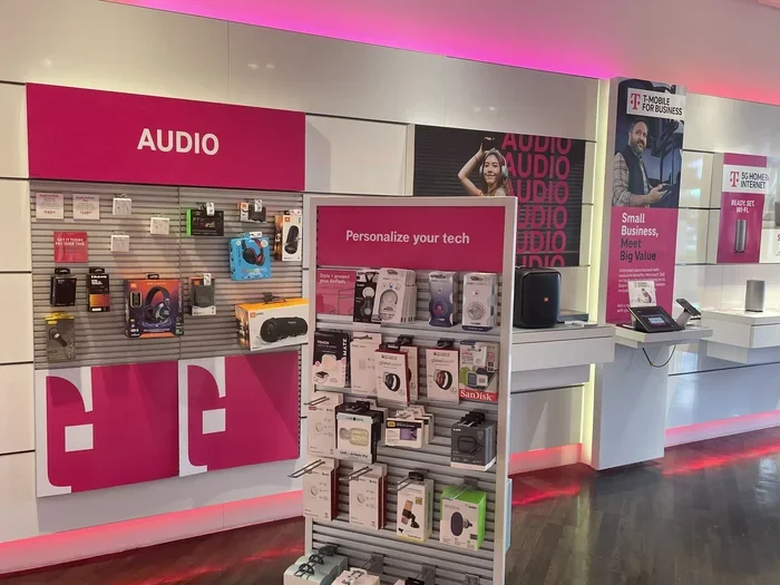 Does T Mobile Store Sell Airpods