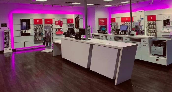 Does Tmobile Sell Airpods in Store