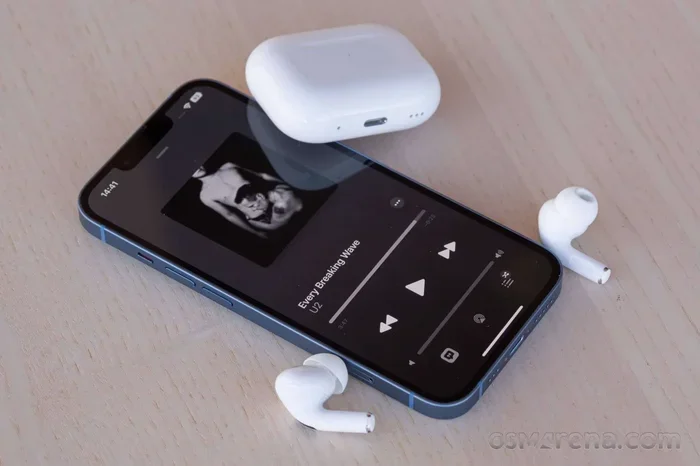 Can You Talk on the Phone with Airpods Pro